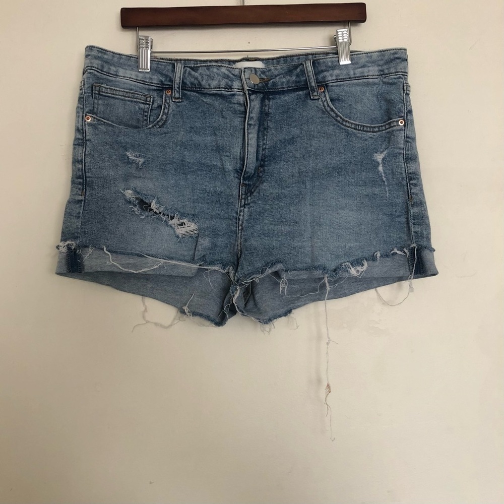 H&M jean shorts
